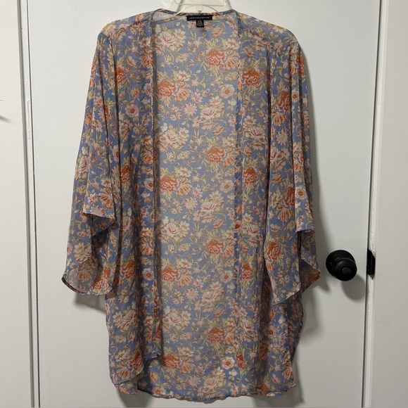 American Eagle Outfitters Floral Kimono | Blue and Pink | Size Large / X-Large - Picture 1 of 3